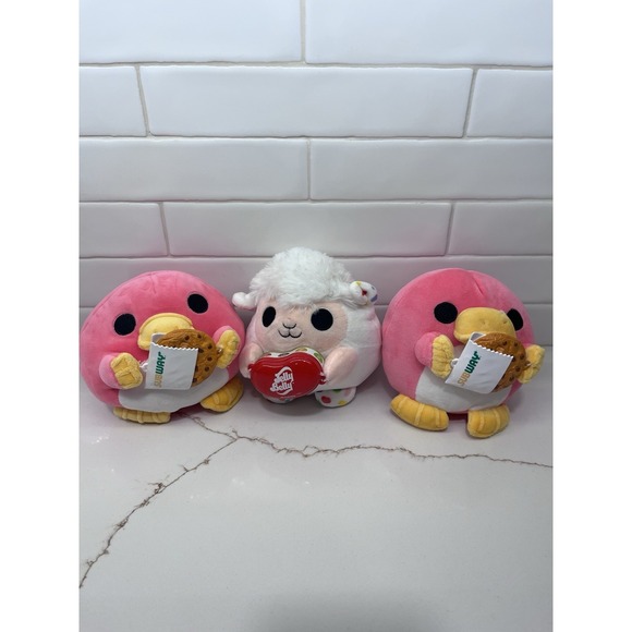 Zuru Other - Zuru Shackles Barbra The Lamb Jelly Belly and WHITNEY PLATYPUS Subway Plush Toy